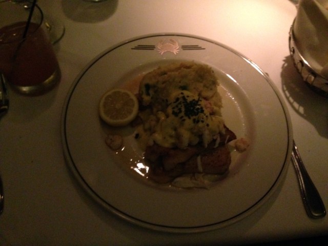 fish with lump crab and shrmip